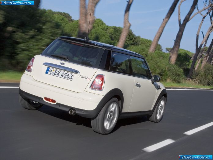 2008 Mini Cooper D - фотография 15 из 22