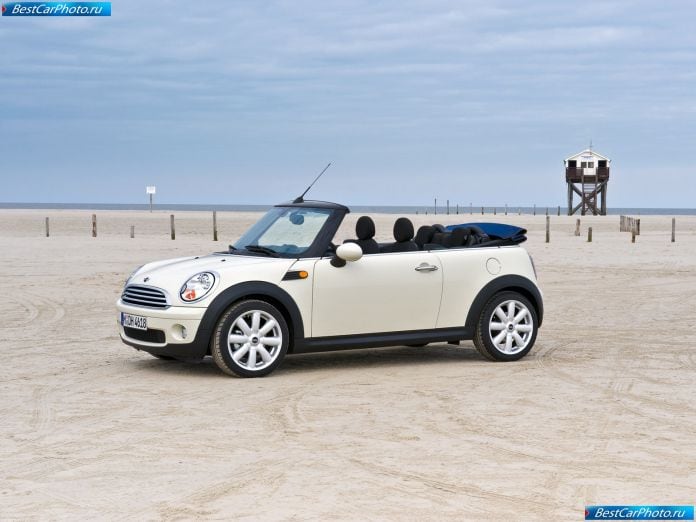 2009 Mini Cooper Convertible - фотография 6 из 21
