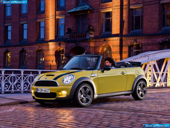 2009 Mini Cooper S Cabrio - фотография 1 из 46