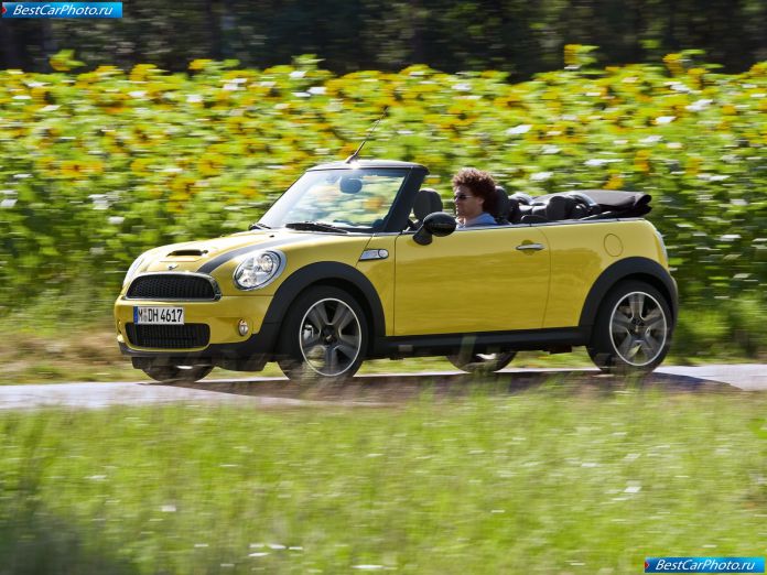 2009 Mini Cooper S Cabrio - фотография 6 из 46