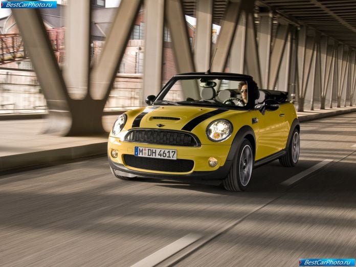 2009 Mini Cooper S Cabrio - фотография 8 из 46