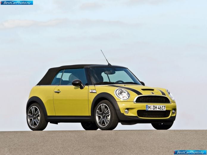 2009 Mini Cooper S Cabrio - фотография 12 из 46