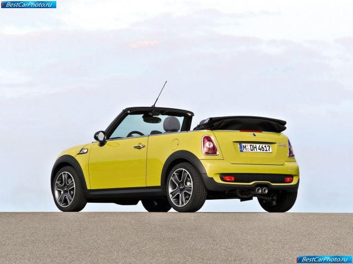 2009 Mini Cooper S Cabrio - фотография 25 из 46