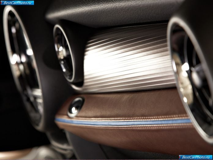 2009 Mini Coupe Concept - фотография 28 из 34