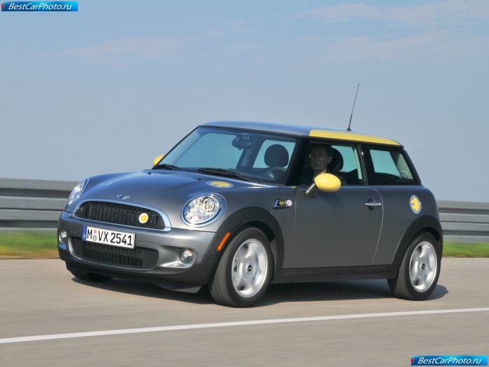 2010 Mini E - фотография 3 из 35
