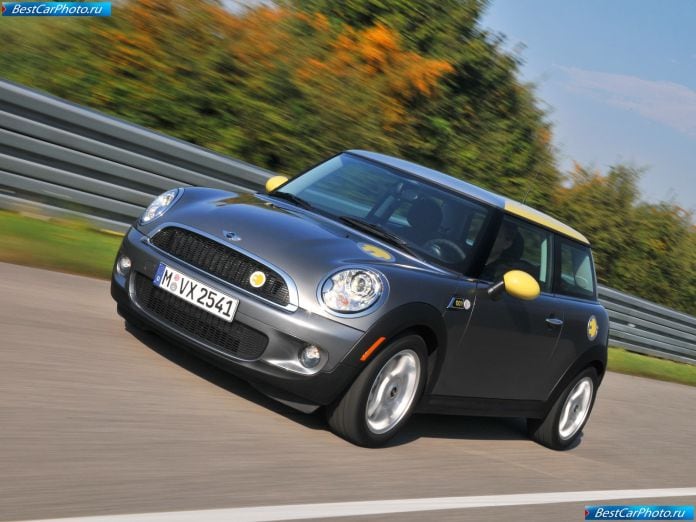 2010 Mini E - фотография 5 из 35