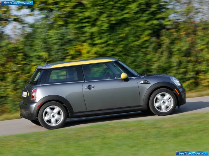 2010 Mini E - фотография 7 из 35