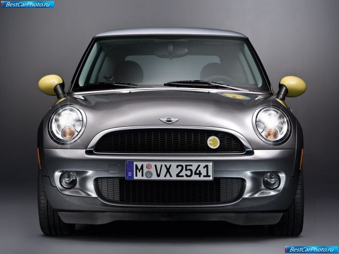 2010 Mini E - фотография 15 из 35