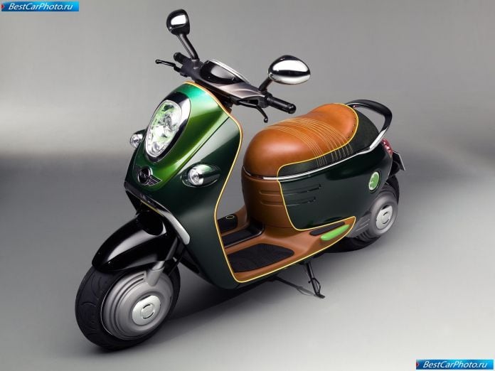 2010 Mini Scooter E Concept - фотография 1 из 31
