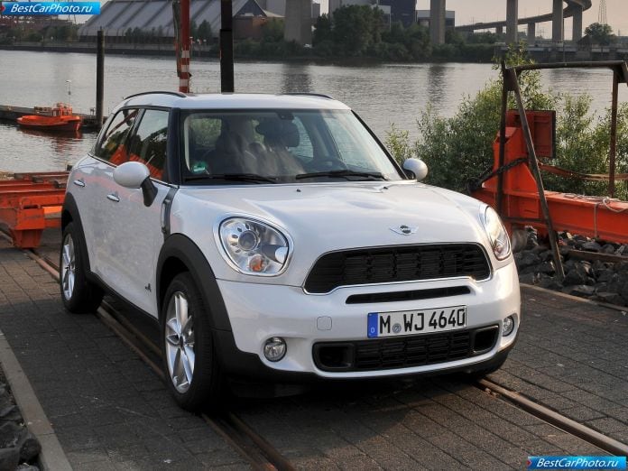 2011 Mini Countryman - фотография 27 из 200