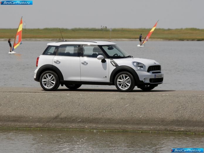2011 Mini Countryman - фотография 47 из 200