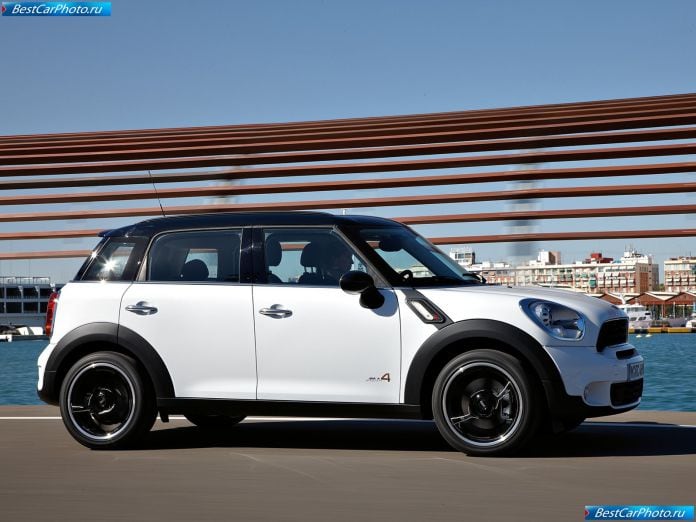 2011 Mini Countryman - фотография 56 из 200