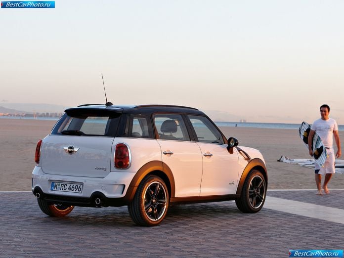 2011 Mini Countryman - фотография 86 из 200