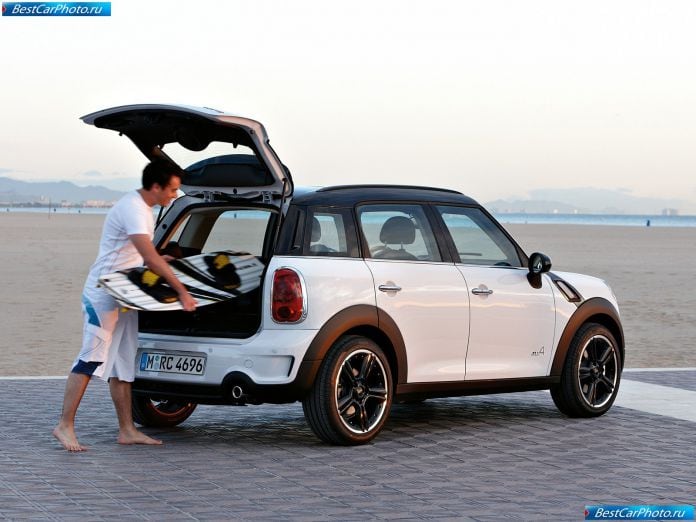 2011 Mini Countryman - фотография 99 из 200