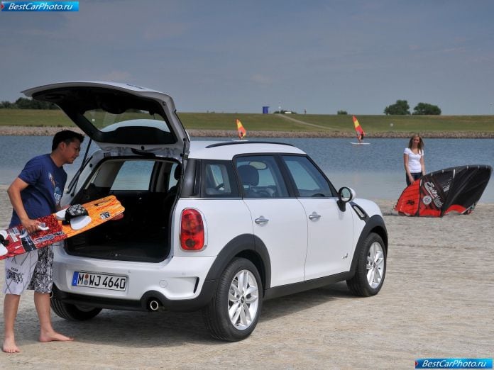 2011 Mini Countryman - фотография 102 из 200