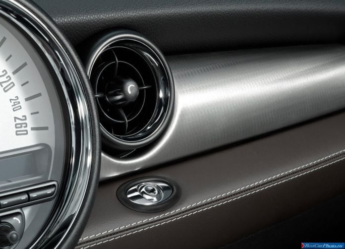2012 Mini Convertible Highgate - фотография 12 из 18
