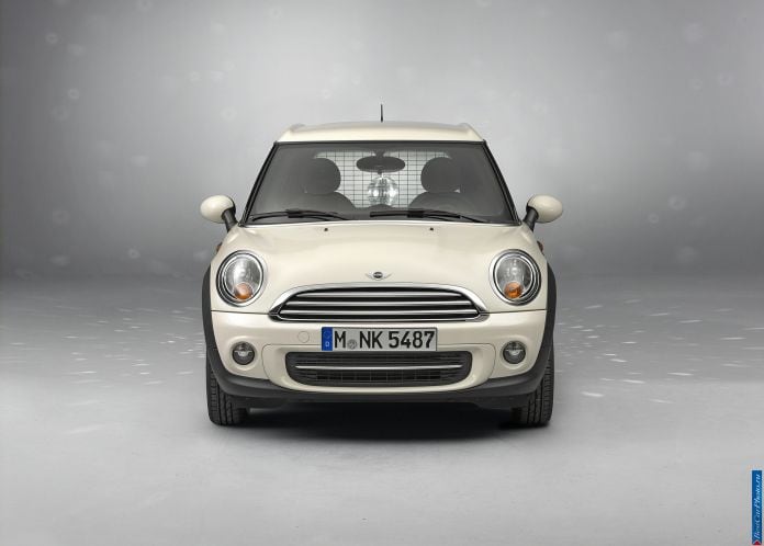 2012 Mini Clubvan - фотография 14 из 20