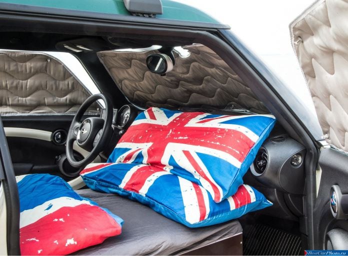 2013 Mini Clubvan Camper - фотография 35 из 44