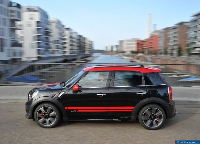 2013 Mini Countryman John Cooper Works - фотография 64 из 199