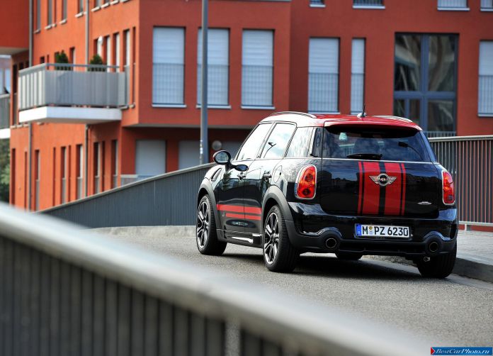 2013 Mini Countryman John Cooper Works - фотография 83 из 199