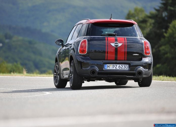 2013 Mini Countryman John Cooper Works - фотография 92 из 199