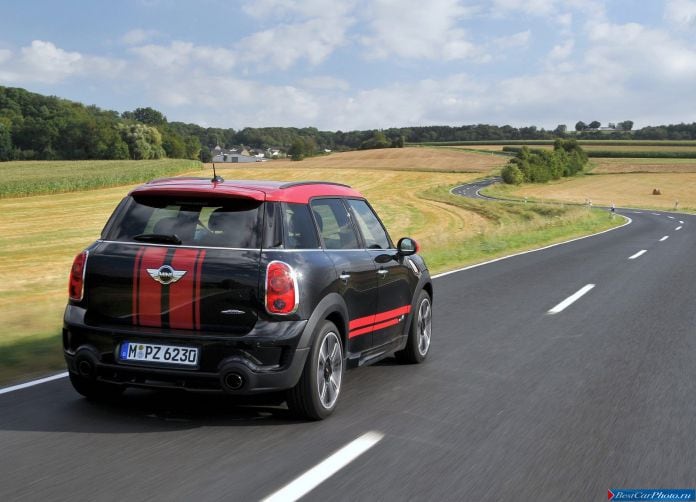 2013 Mini Countryman John Cooper Works - фотография 96 из 199