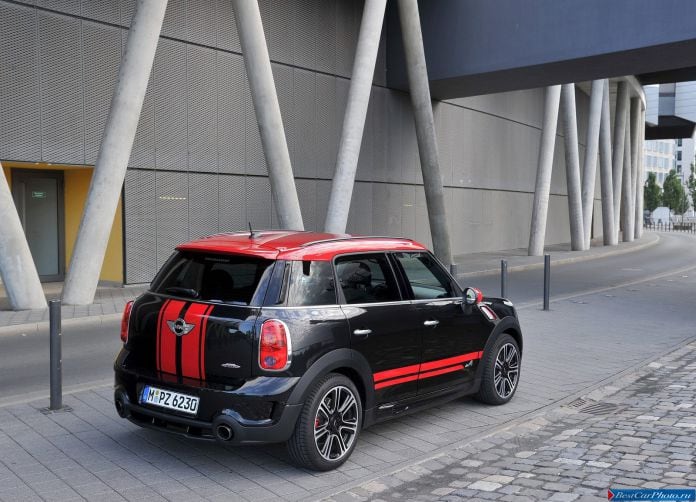 2013 Mini Countryman John Cooper Works - фотография 103 из 199