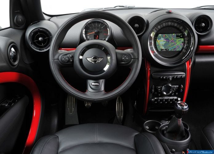 2013 Mini Countryman John Cooper Works - фотография 125 из 199