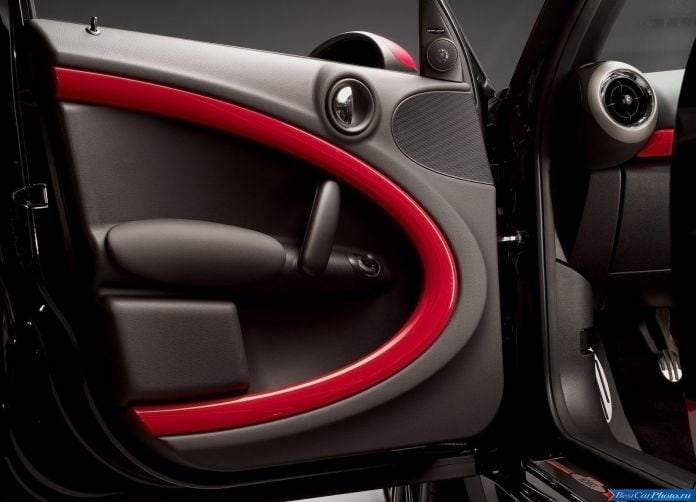 2013 Mini Countryman John Cooper Works - фотография 143 из 199