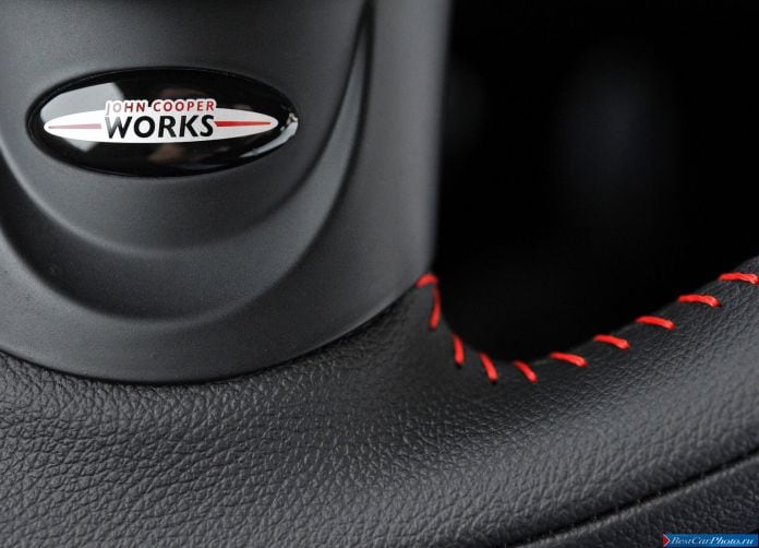 2013 Mini Countryman John Cooper Works - фотография 147 из 199