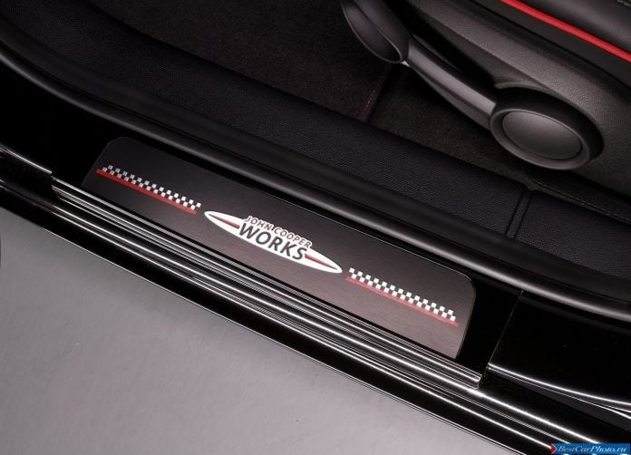 2013 Mini Countryman John Cooper Works - фотография 150 из 199