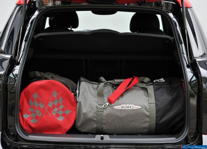 2013 Mini Countryman John Cooper Works - фотография 157 из 199