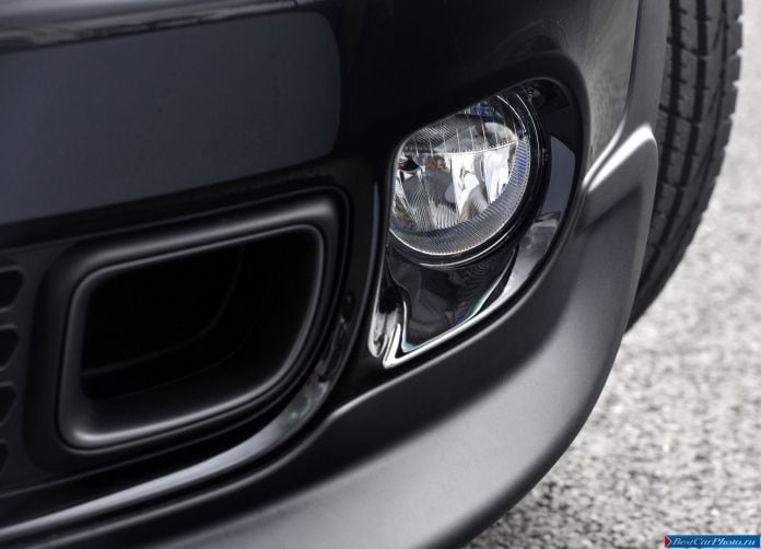 2013 Mini Countryman John Cooper Works - фотография 175 из 199