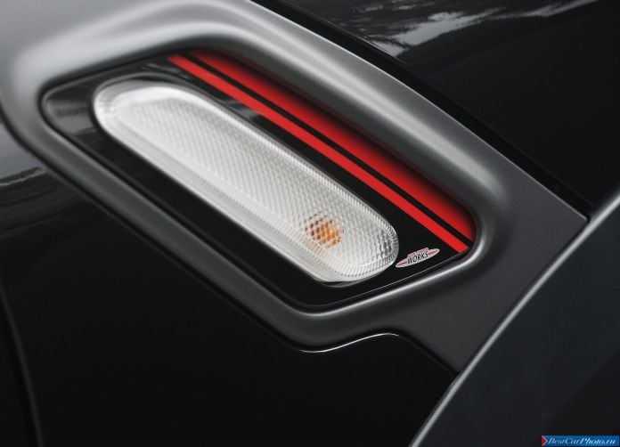 2013 Mini Countryman John Cooper Works - фотография 178 из 199