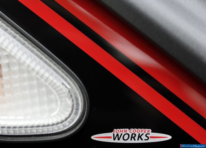 2013 Mini Countryman John Cooper Works - фотография 179 из 199