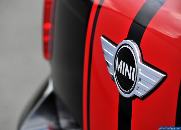 2013 Mini Countryman John Cooper Works - фотография 182 из 199