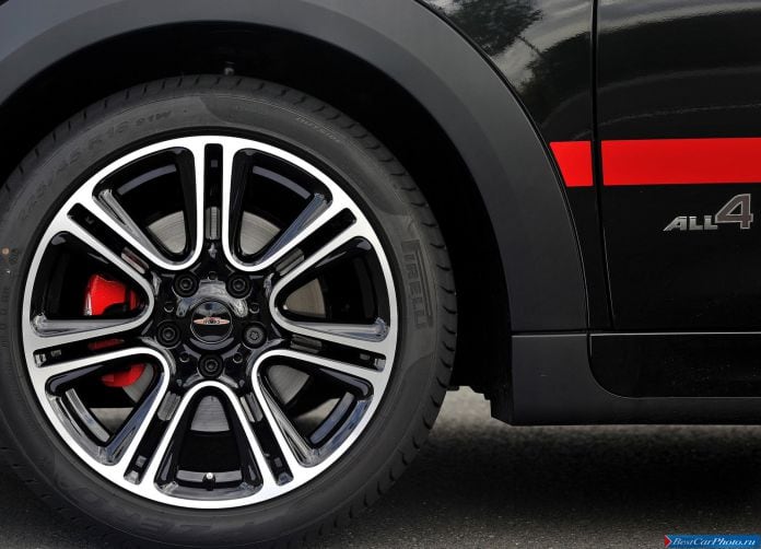 2013 Mini Countryman John Cooper Works - фотография 188 из 199