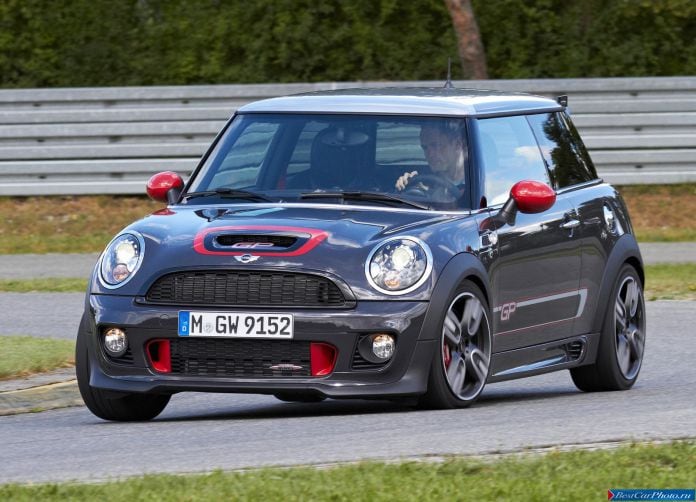2013 Mini John Cooper Works GP - фотография 13 из 87