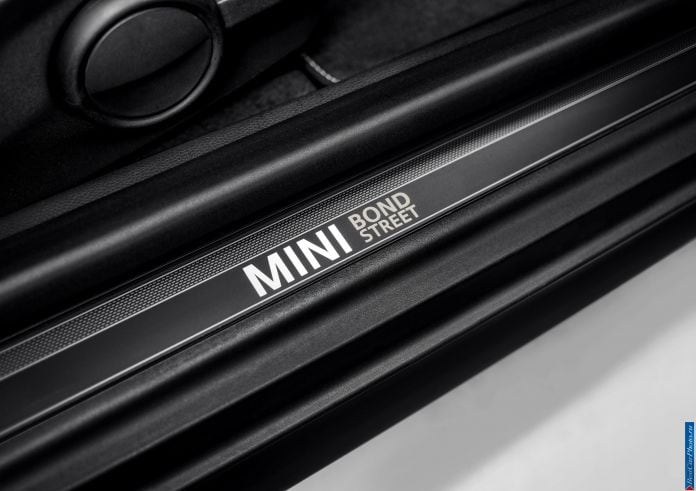 2013 Mini Clubman Bond Street - фотография 10 из 20