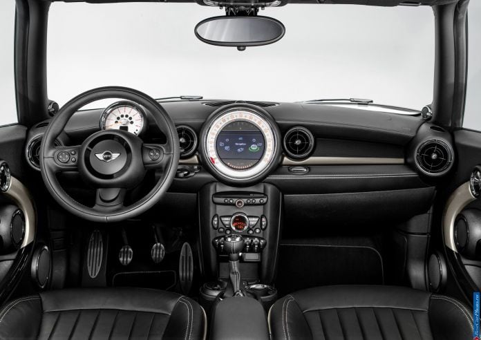 2013 Mini Clubman Bond Street - фотография 13 из 20