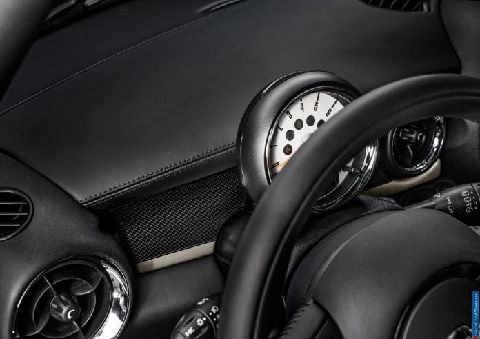 2013 Mini Clubman Bond Street - фотография 14 из 20