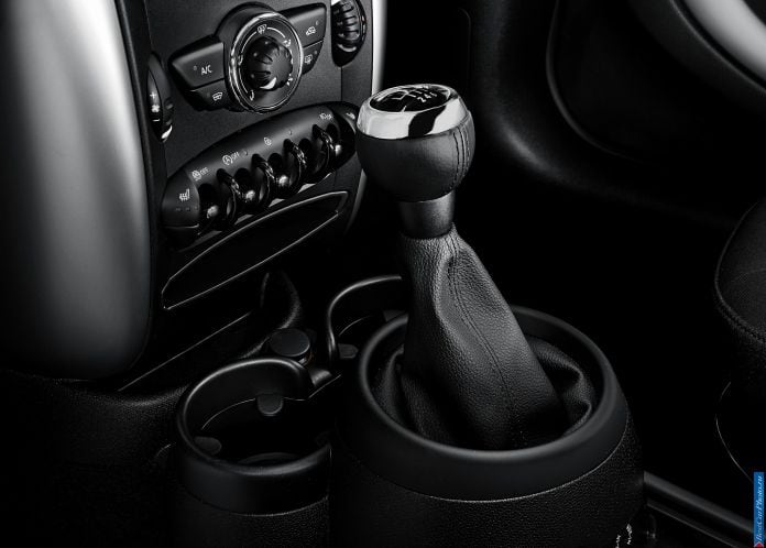 2013 Mini Countryman - фотография 9 из 14