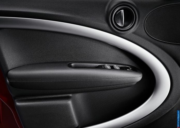 2013 Mini Countryman - фотография 10 из 14
