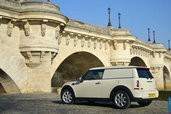 2013 Mini Clubvan - фотография 22 из 218