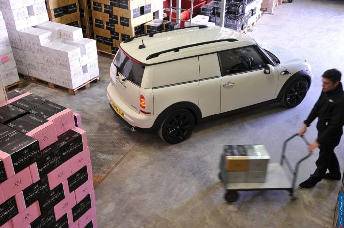 2013 Mini Clubvan - фотография 27 из 218