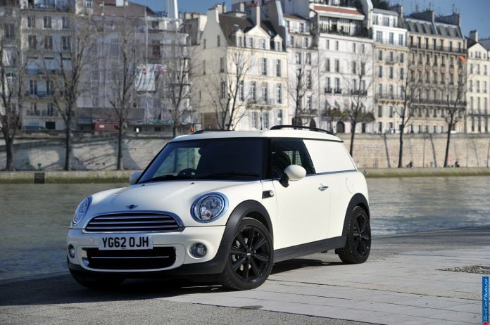 2013 Mini Clubvan - фотография 46 из 218