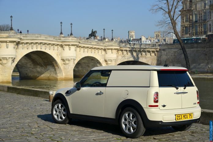 2013 Mini Clubvan - фотография 58 из 218