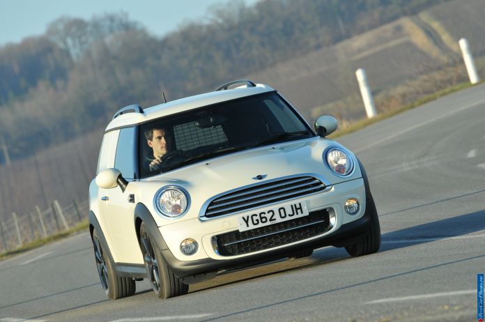 2013 Mini Clubvan - фотография 64 из 218