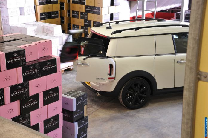 2013 Mini Clubvan - фотография 78 из 218