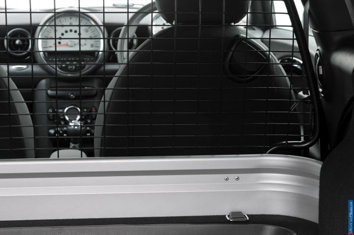 2013 Mini Clubvan - фотография 82 из 218